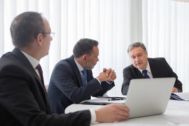 gestao-empresarial-o-que-e-pilares-e-como-aplicar-com-eficiencia-mercado-e-opiniao